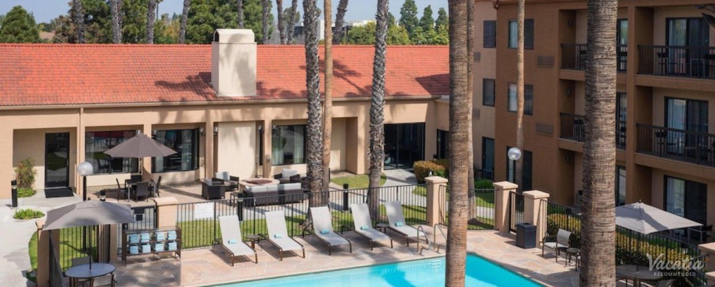 Picture of: Courtyard by Marriott Huntington Beach Fountain Valley  Orange